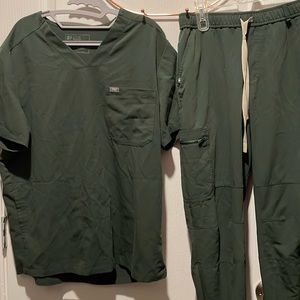 Miss Green MENS FIGS